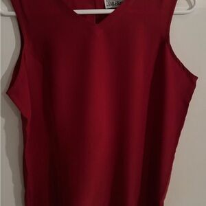 Blassport by bill blass 100% silk sleeveless‎ top. Size medium.